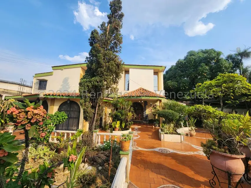 Casa (Multipes Niveles) en Venta en Parroquia Juan de Villegas, Lara - 3