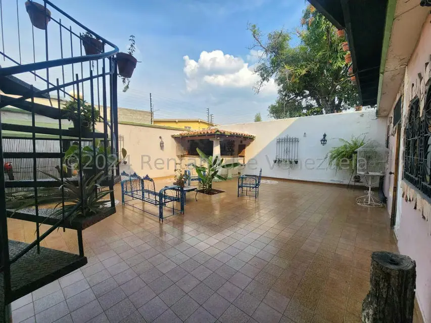 Casa (Multipes Niveles) en Venta en Parroquia Juan de Villegas, Lara - 38
