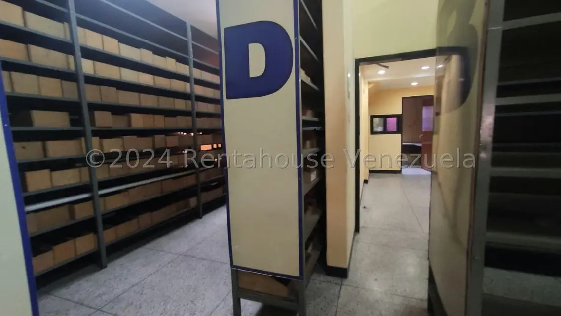 Comercial (Edificio) en Venta en Centro, Lara - 15