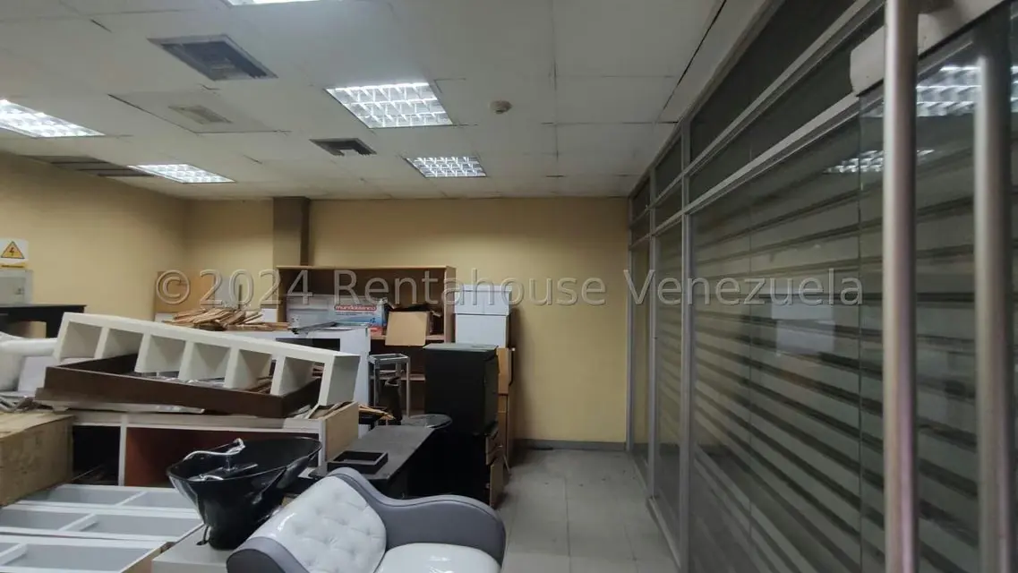 Comercial (Edificio) en Venta en Centro, Lara - 30