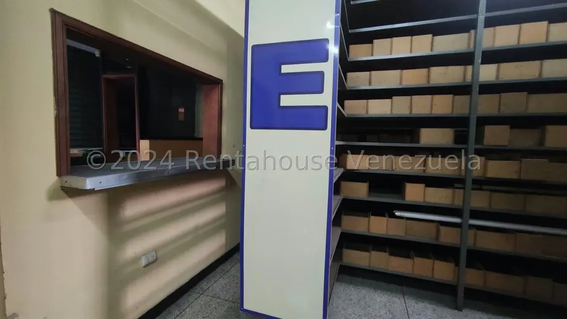 Comercial (Edificio) en Venta en Centro, Lara - 6