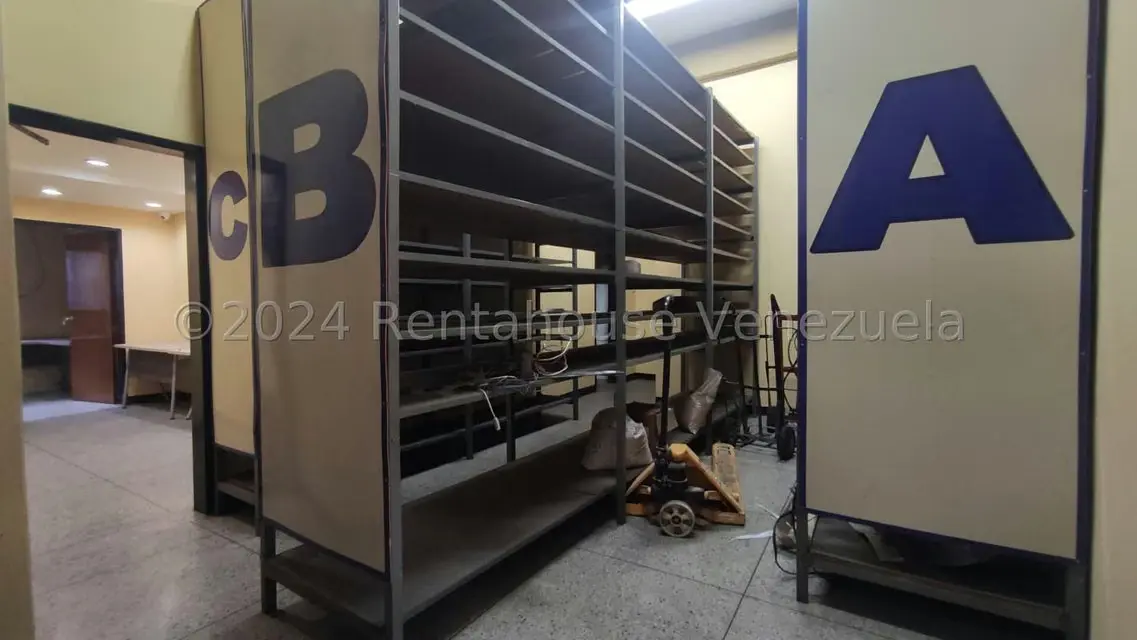 Comercial (Edificio) en Venta en Centro, Lara - 8