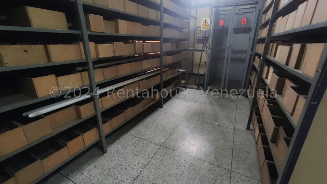 Comercial (Edificio) en Venta en Centro, Lara - 10
