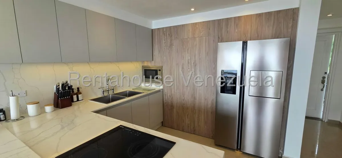Apartamento (1 Nivel) en Venta en La Lagunita Country Club, Distrito Metropolitano - 17