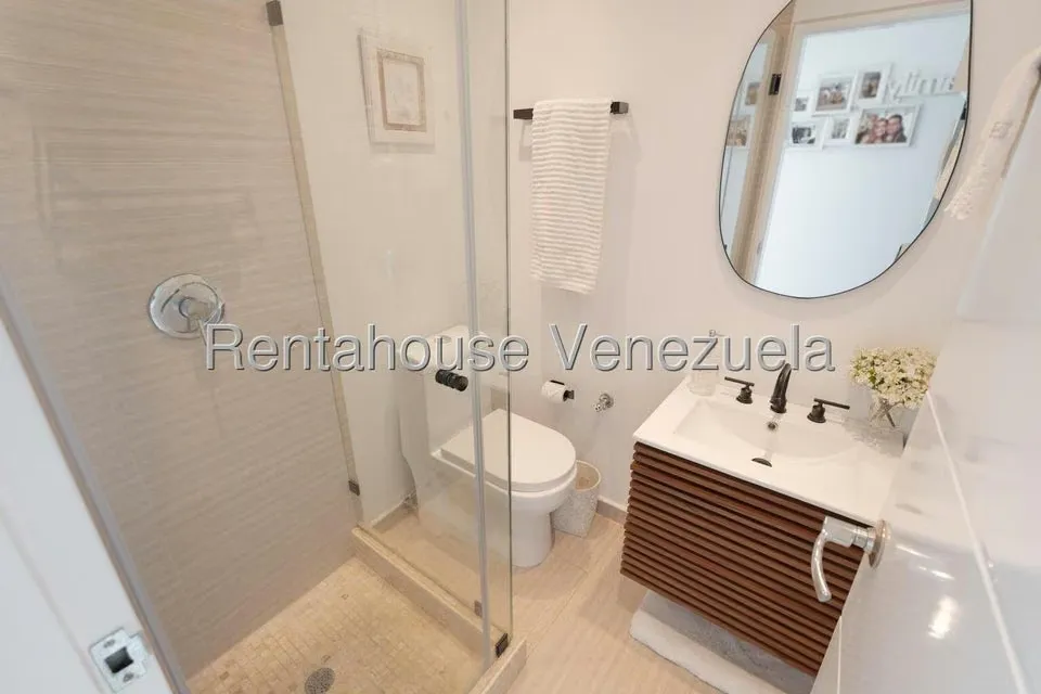 Apartamento (1 Nivel) en Venta en La Lagunita Country Club, Distrito Metropolitano - 26