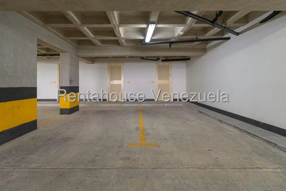 Apartamento (1 Nivel) en Venta en La Lagunita Country Club, Distrito Metropolitano - 32