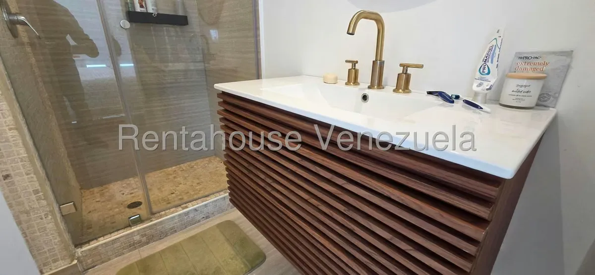 Apartamento (1 Nivel) en Venta en La Lagunita Country Club, Distrito Metropolitano - 34