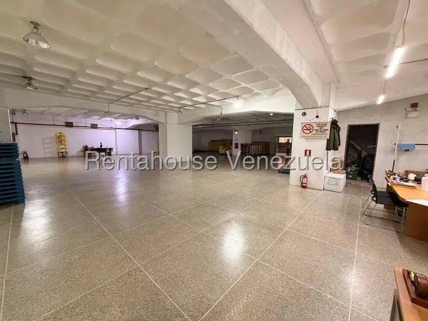 Galpon - Deposito en Venta en San Martin, Distrito Metropolitano - 3
