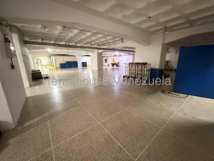 Galpon - Deposito en Venta en San Martin, Distrito Metropolitano - 4
