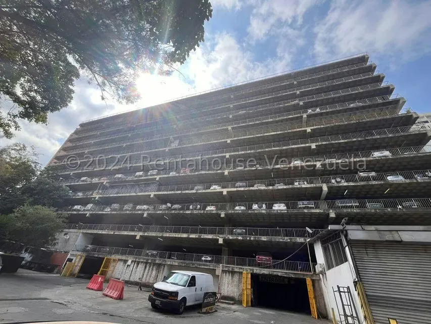 Oficina en Venta en Los Chaguaramos, Distrito Metropolitano - 29