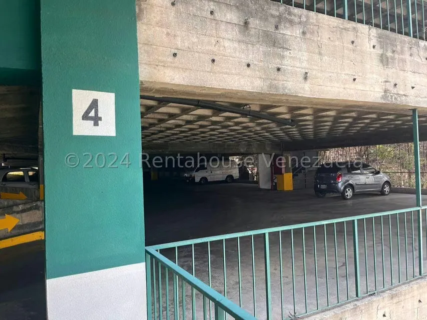 Oficina en Venta en Los Chaguaramos, Distrito Metropolitano - 34