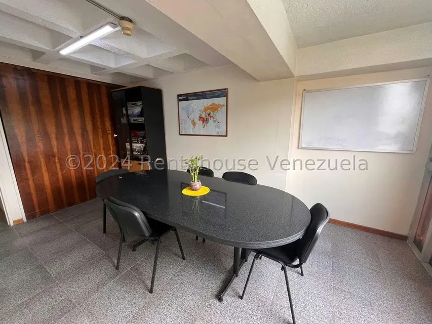 Oficina en Venta en Los Chaguaramos, Distrito Metropolitano - 10