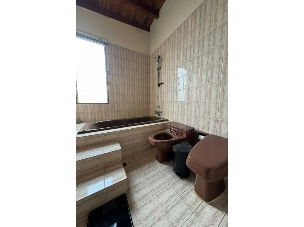 Venta Casa La Lagunita, El Hatillo 158271AB 2000m2/7H+2HS/5,1/2B/6PE - 16