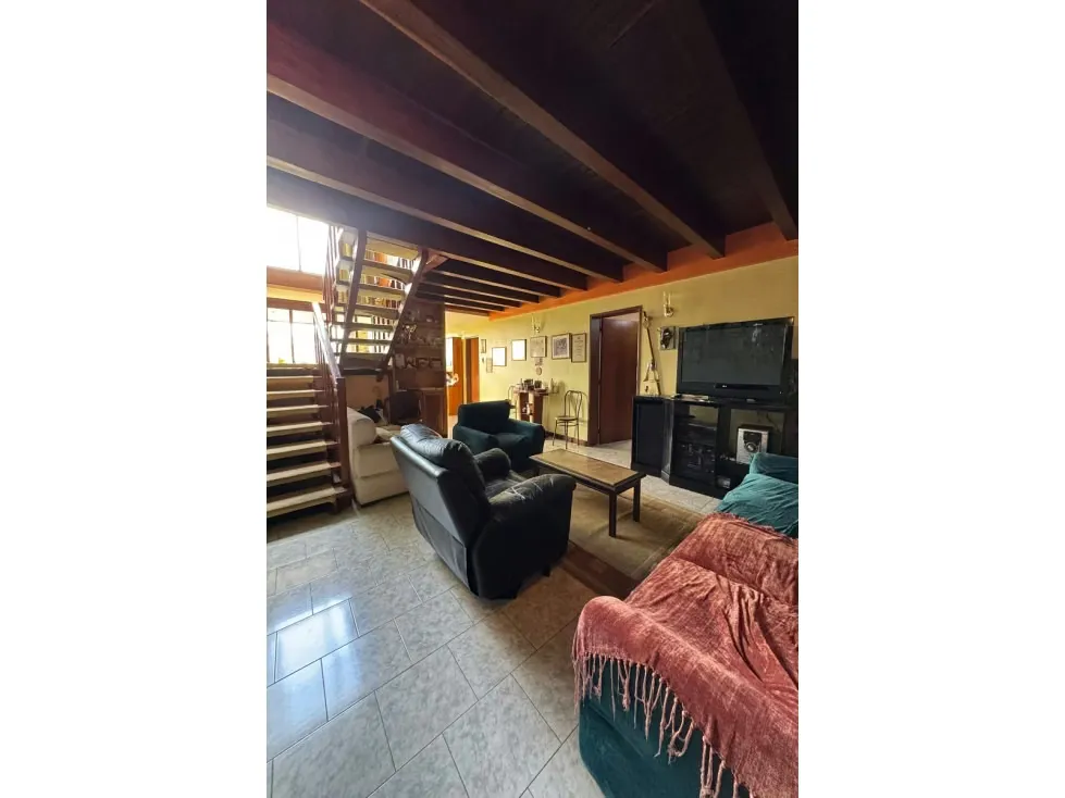 Venta Casa La Lagunita, El Hatillo 158271AB 2000m2/7H+2HS/5,1/2B/6PE - 6