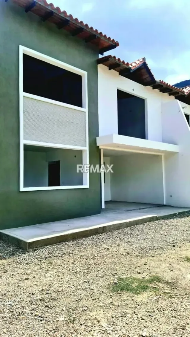 Townhouse en Venta - 14