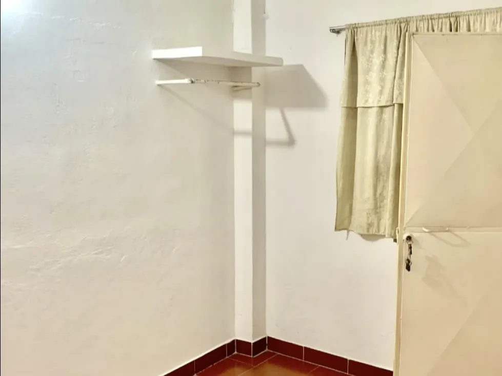 ALQUILER DE HABITACION CON BAÑO USO COMERCIAL 25M2 SANTA ROSALIA (RD) - 9