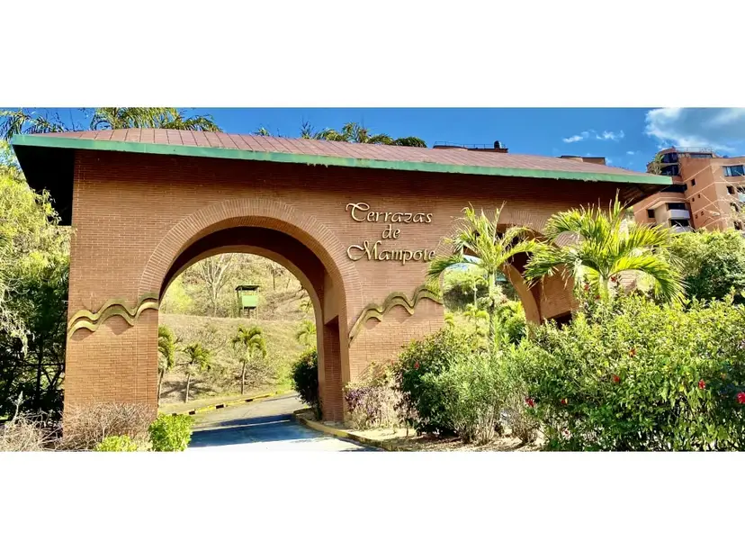 PENT HOUSE DUPLEX TERRAZAS DE MAMPOTE 256 M2, 4 HAB, 6 BAÑOS Y 3 P/E