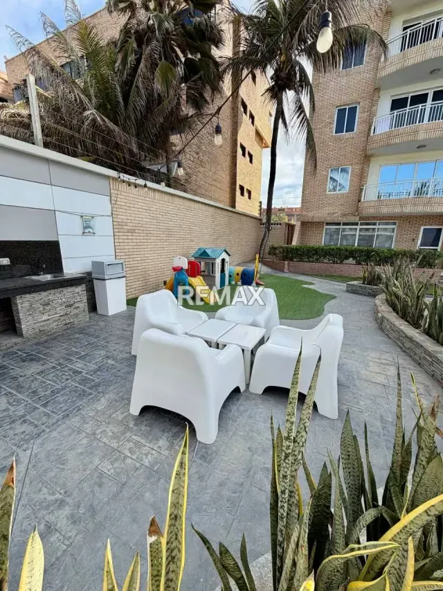 ¡Tu refugio frente al mar te espera! Edificio VILLARENA – Tucacas - 13