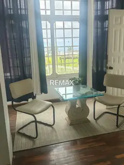 View 10