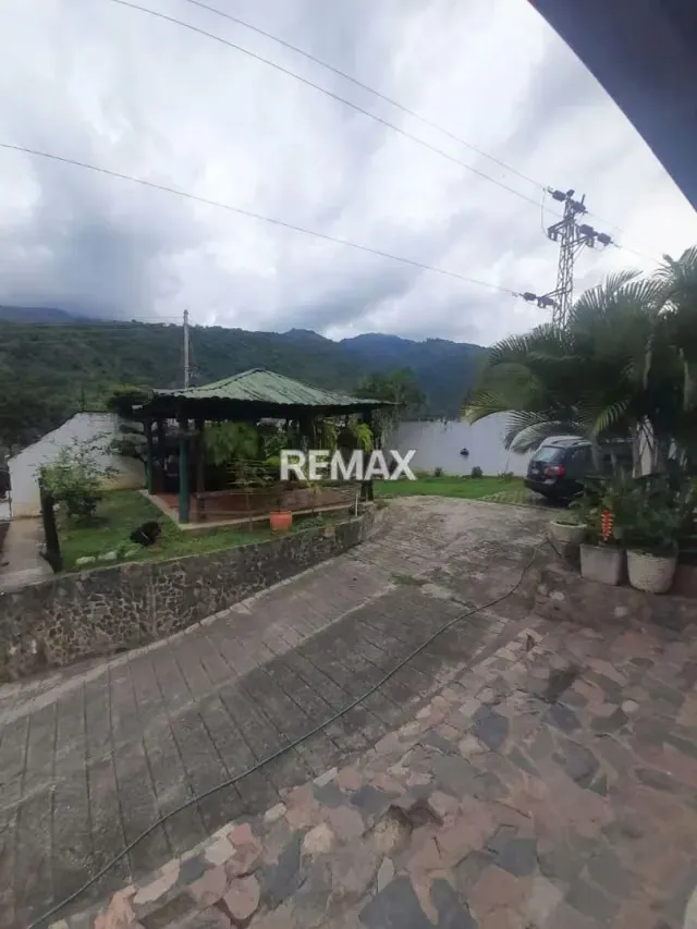 HERMOSA CASA EN VENTA - 2