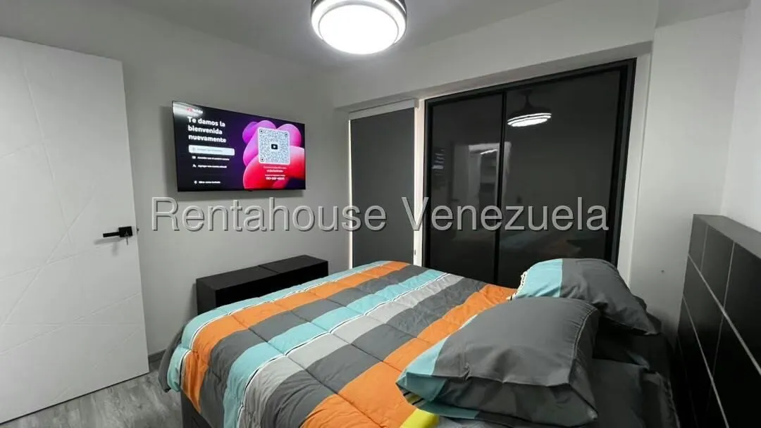 Apartamento (1 Nivel) en Venta en Mariperez, Distrito Metropolitano - 12