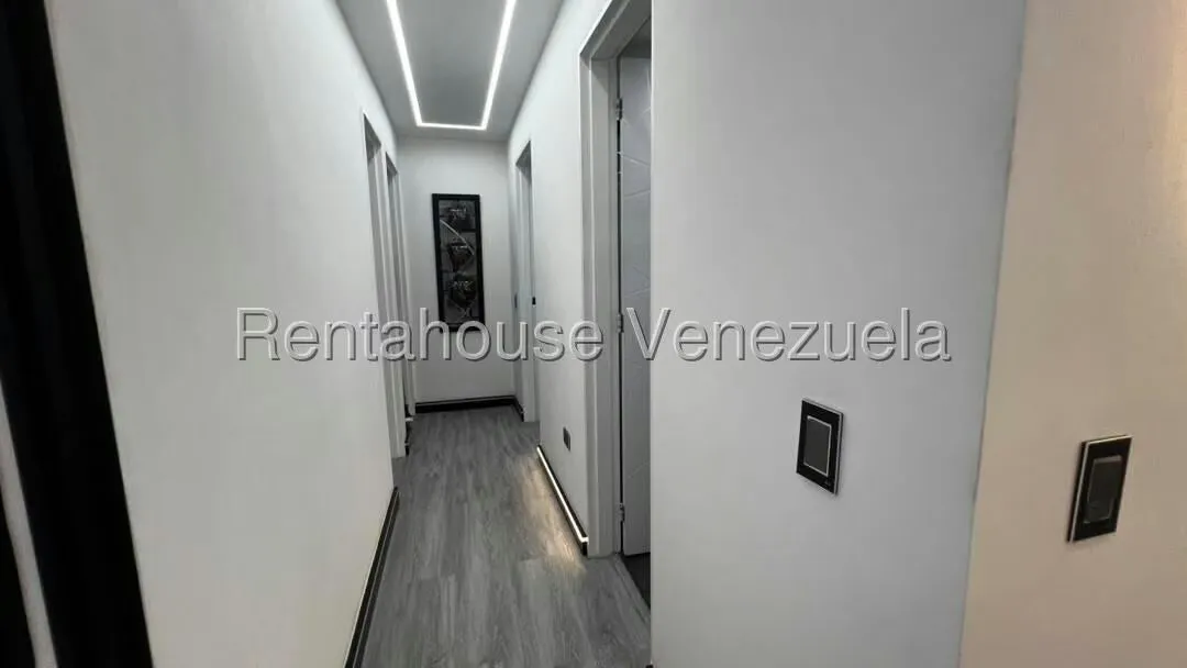 Apartamento (1 Nivel) en Venta en Mariperez, Distrito Metropolitano - 14