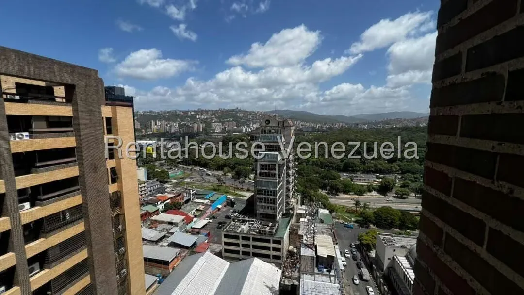 Apartamento (1 Nivel) en Venta en Mariperez, Distrito Metropolitano - 18