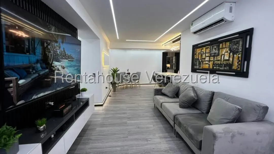 Apartamento (1 Nivel) en Venta en Mariperez, Distrito Metropolitano - 6