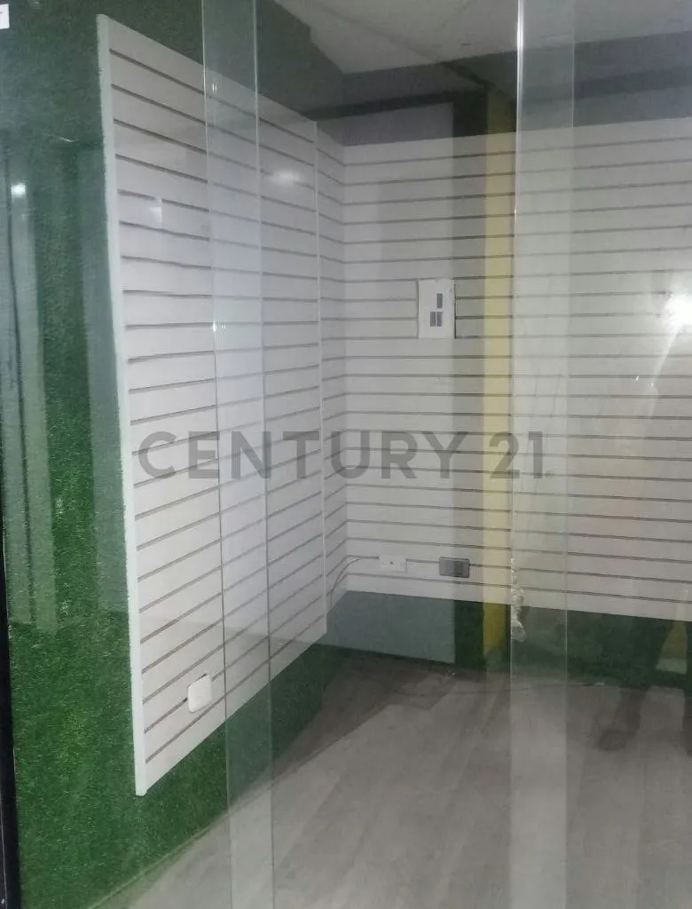 Venta de minilocal - 8