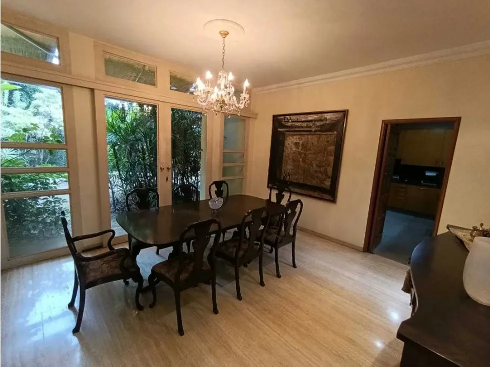 Vendo casa c/ jardin 510m2 Alta Florida 2528 - 8