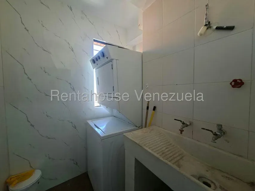 Apartamento (1 Nivel) en Venta en Las Mercedes, Zulia - 25