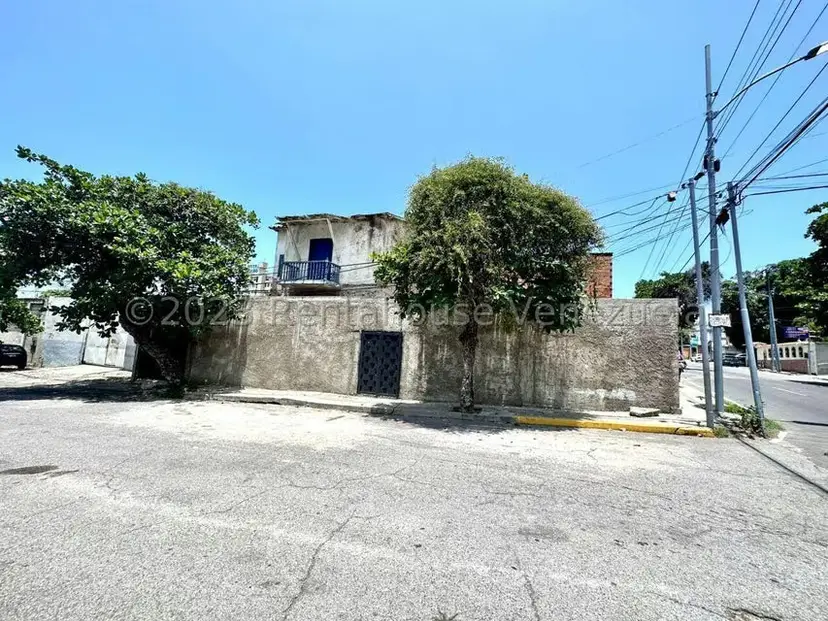 Terreno (Comercial) en Venta en Macuto, Vargas
