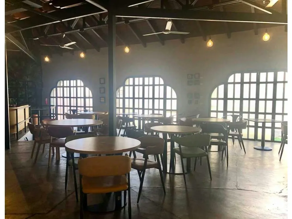 Alquilo local para restaurante 200m2 El Hatillo 8041 - 3