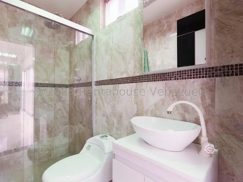 Local Comercial en Alquiler en Centro, Lara - 18