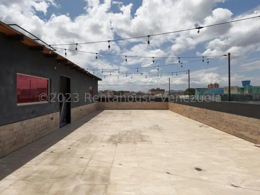 Local Comercial en Alquiler en Centro, Lara - 23