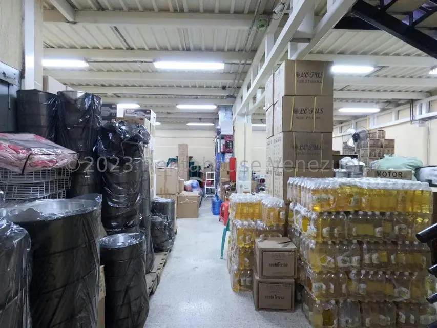 Local Comercial en Alquiler en Centro, Lara - 28