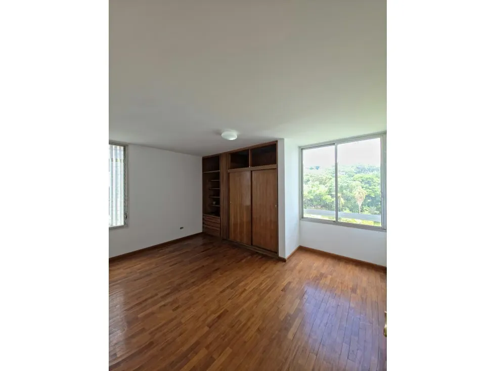 APARTAMENTO EN ALQUILER 240 M2 - URB SAN ROMAN - 9