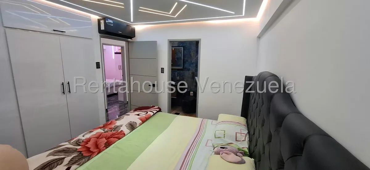 Apartamento (1 Nivel) en Venta en Montalban III, Distrito Metropolitano - 28