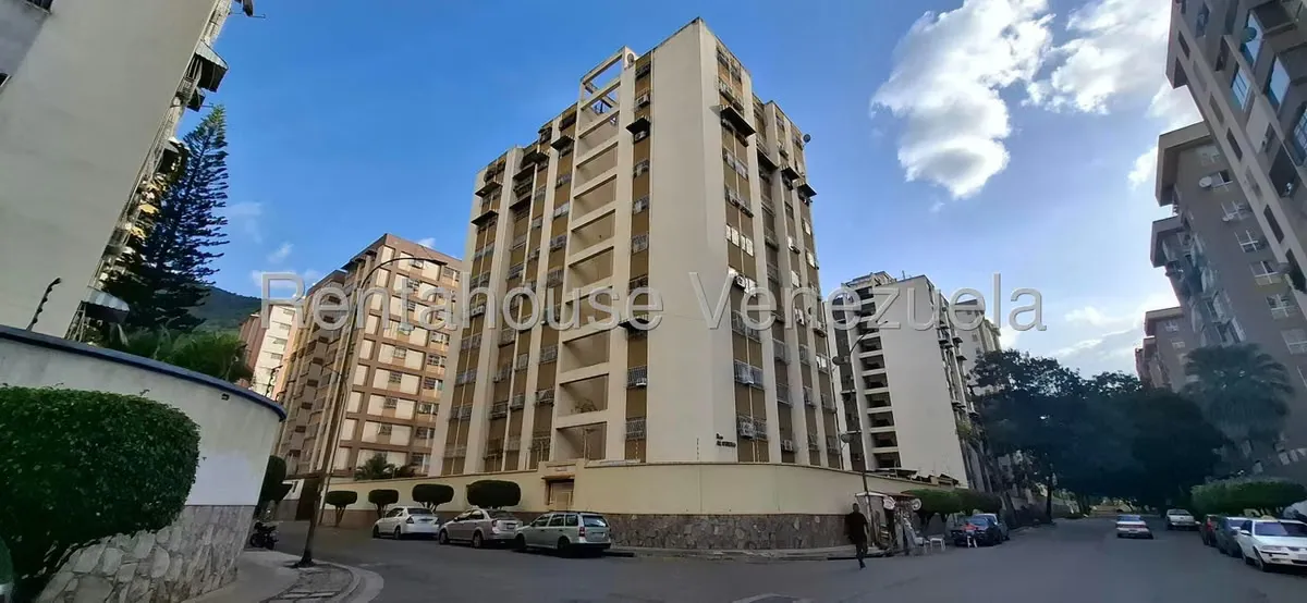Apartamento (1 Nivel) en Venta en Montalban III, Distrito Metropolitano - 32