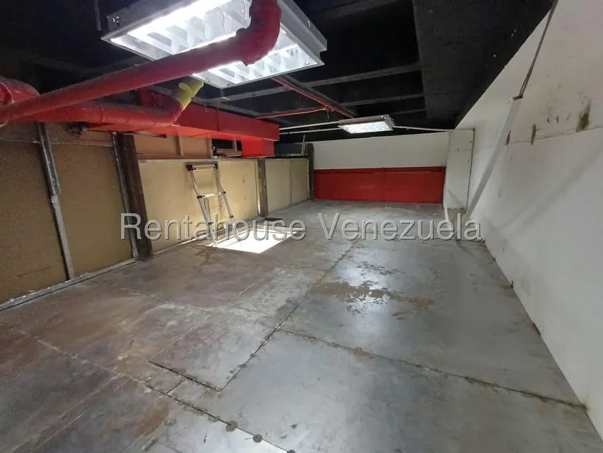 Local Comercial en Alquiler en Los Samanes, Distrito Metropolitano - 12