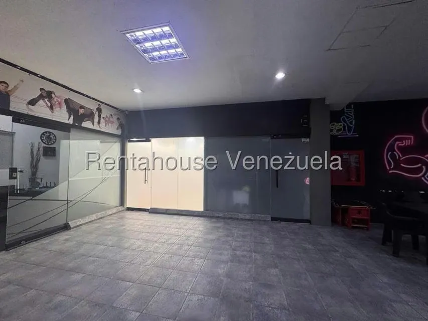 Local Comercial en Alquiler en Los Samanes, Distrito Metropolitano - 15