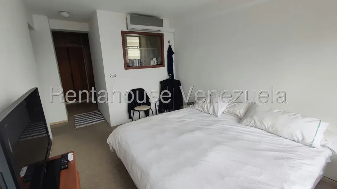 Apartamento (1 Nivel) en Venta en Los Samanes, Distrito Metropolitano - 10