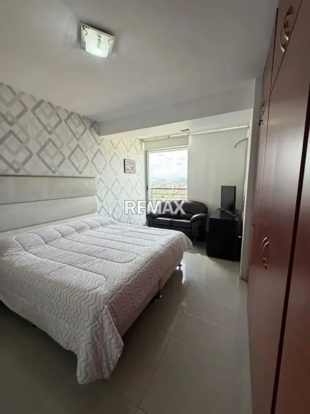 Apartamento en Venta Segovia Plaza, comodo y hermoso apartamento - 3