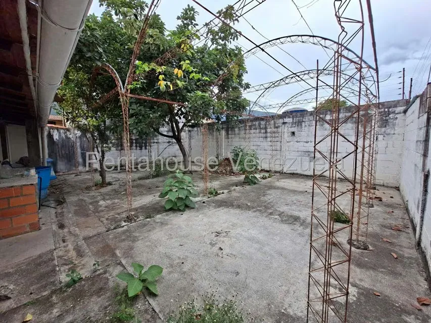 Casa (1 Nivel) en Venta en Aguas Calientes, Merida - 21