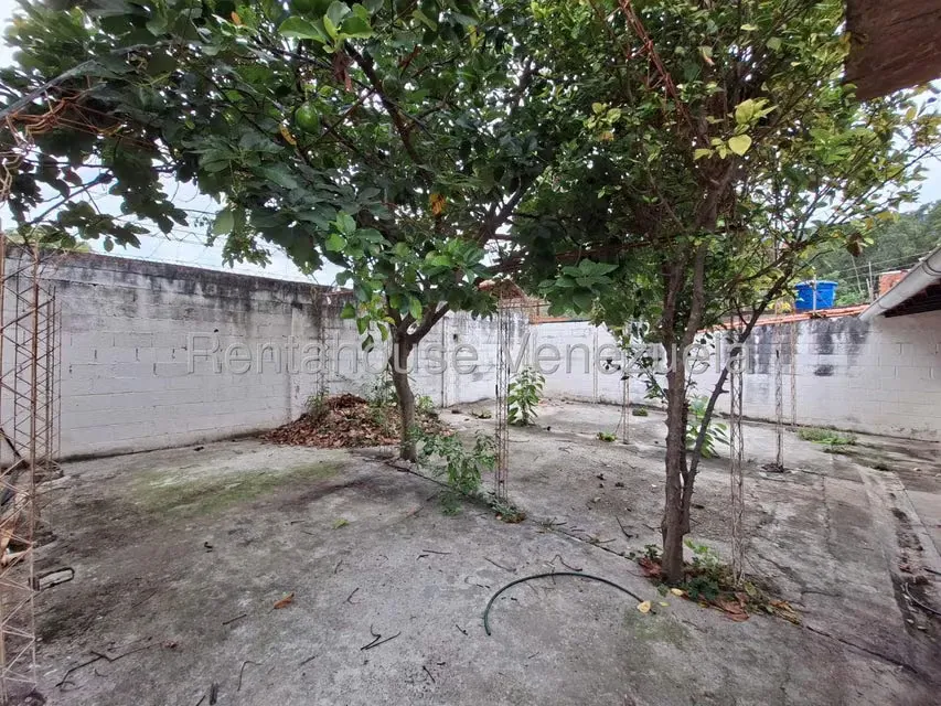 Casa (1 Nivel) en Venta en Aguas Calientes, Merida - 24