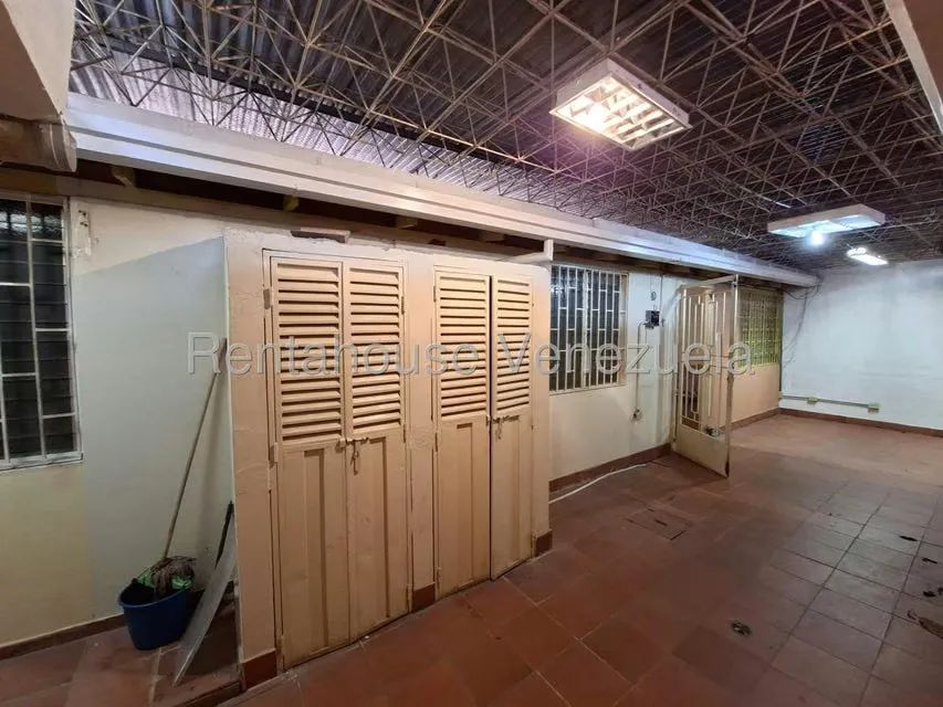 Casa (1 Nivel) en Venta en Aguas Calientes, Merida - 25