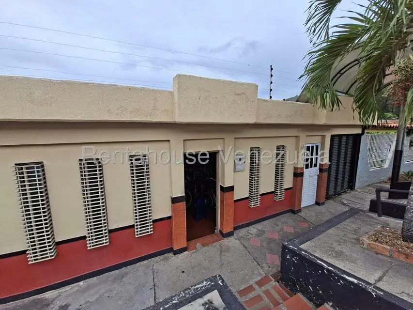Casa (1 Nivel) en Venta en Aguas Calientes, Merida - 26