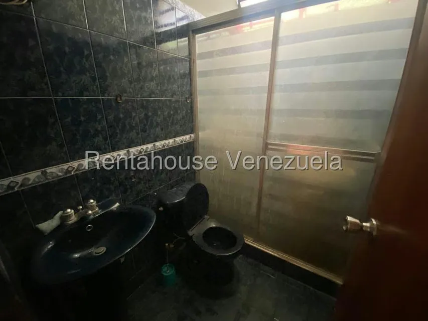 Casa (1 Nivel) en Alquiler en Zona Oeste, Lara - 24