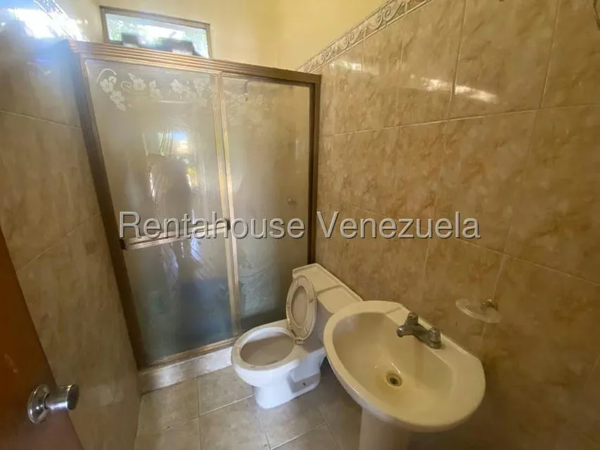 Casa (1 Nivel) en Alquiler en Zona Oeste, Lara - 31