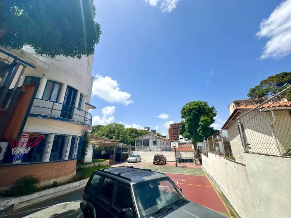 En Venta Casa Comercial San Rafael de La Florida. Caracas Libertador - 2